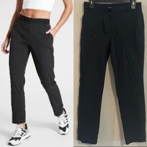 Athleta Women’s Trekkie Joggers Size 6 Black Belted Stretch Utility Gorpcore